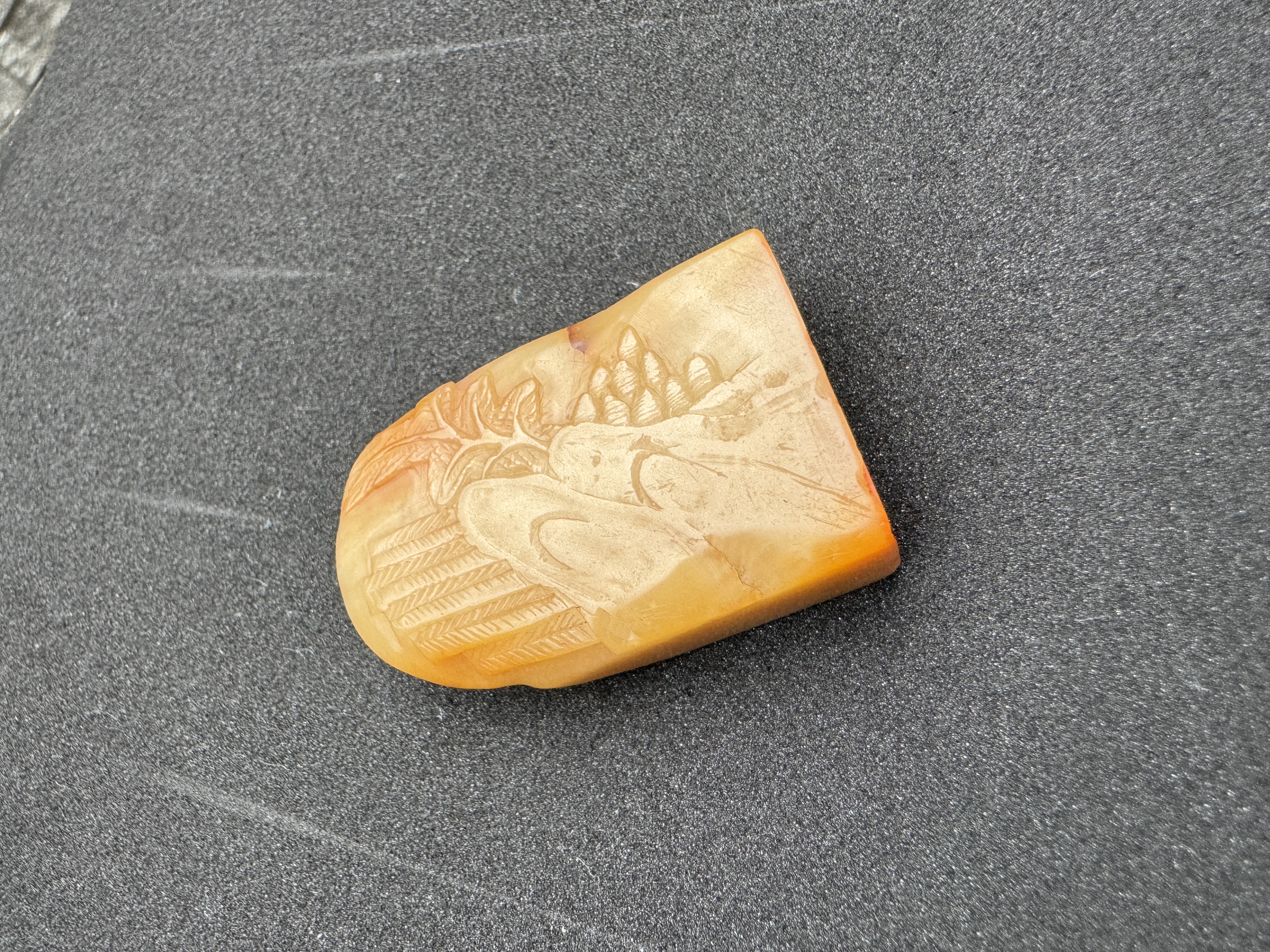 芙蓉石山水薄意雕印章