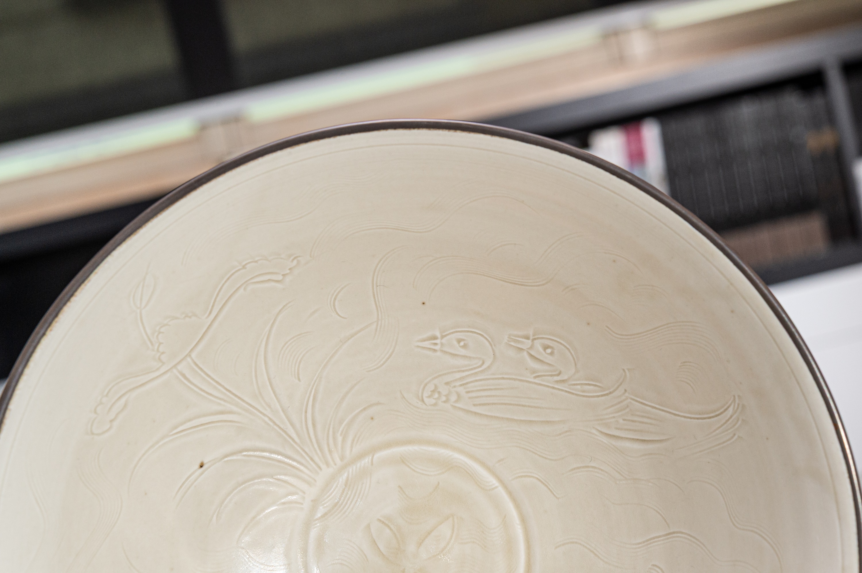 宋  定窑划花碗 