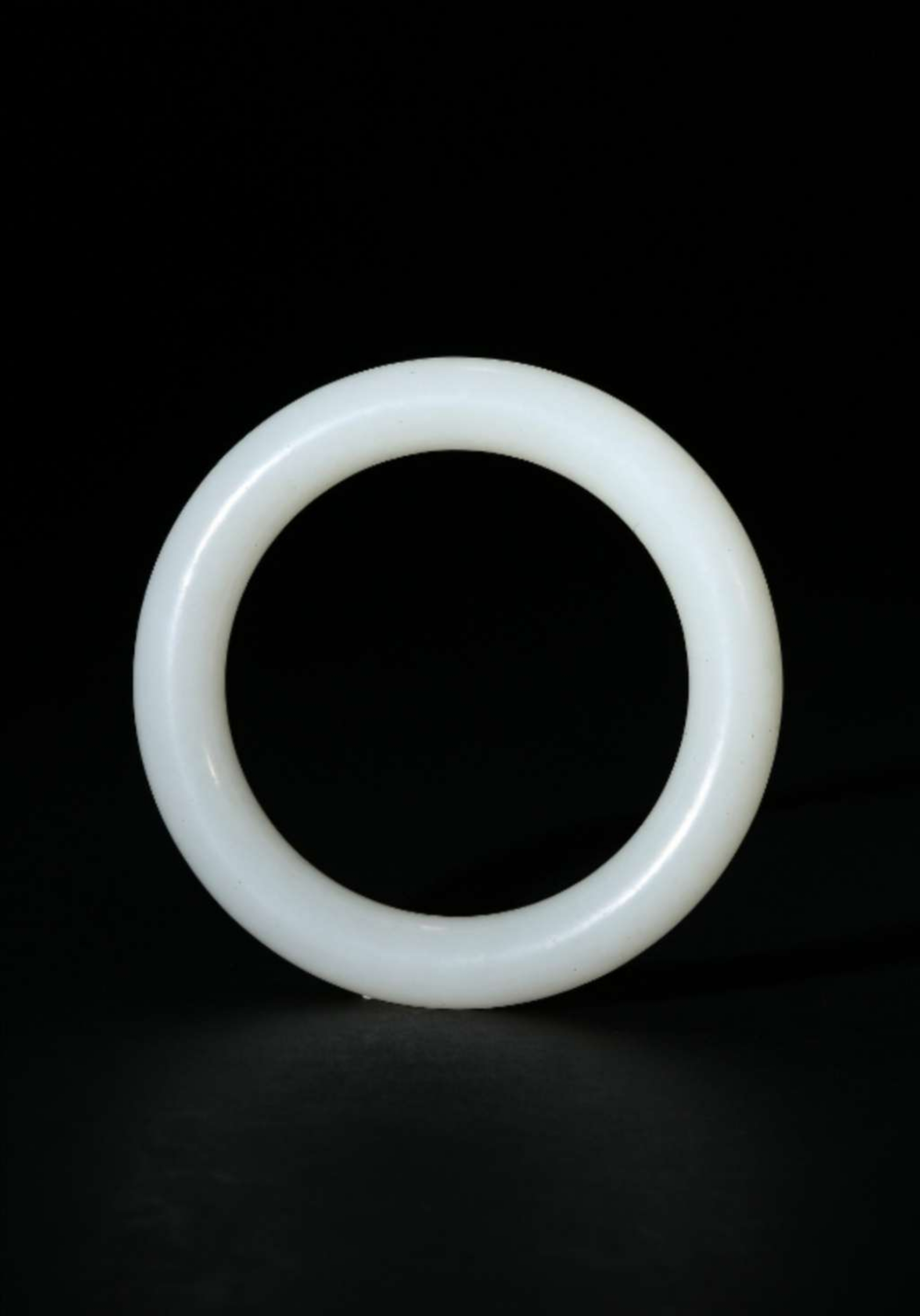 现代和田玉手镯